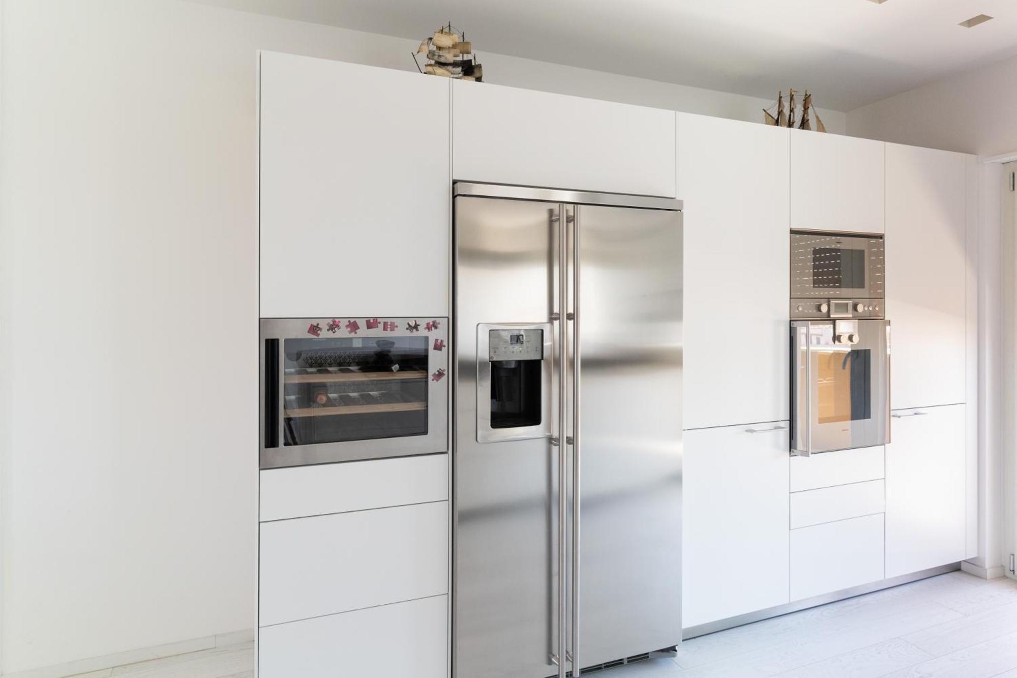 Santa Rosa Luxury Apartment 2 Bedrooms 4 People Private Parking Trani Exterior foto